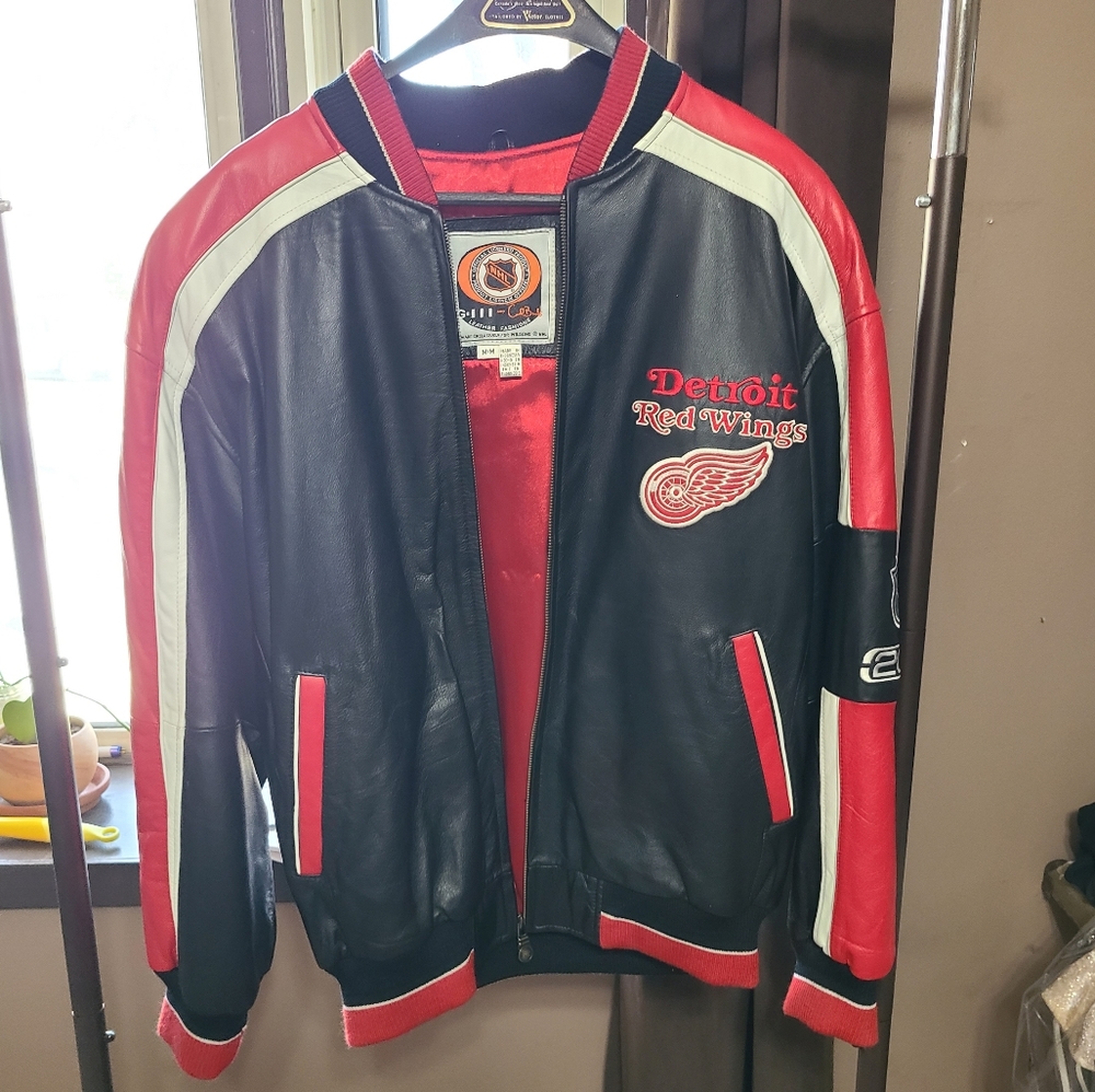 Vintage 2000 Red Wings Leather Jacket Mens Medium